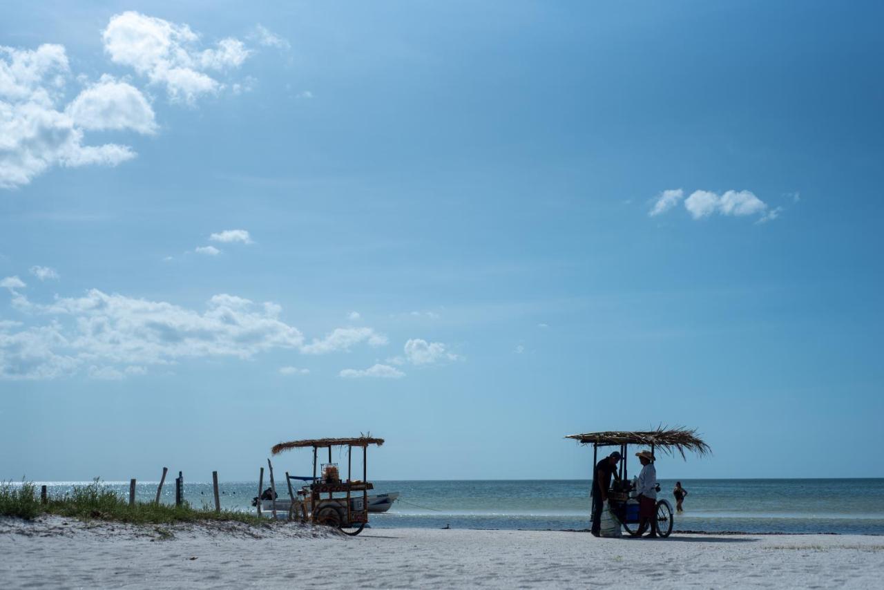 Hotel Mayari Holbox Екстер'єр фото Beach in Yucatán
