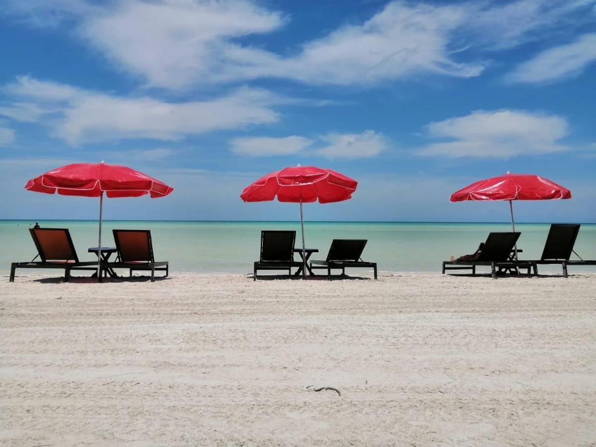 Hotel Mayari Holbox Екстер'єр фото Beach at the Grand Palladium Resort and Spa