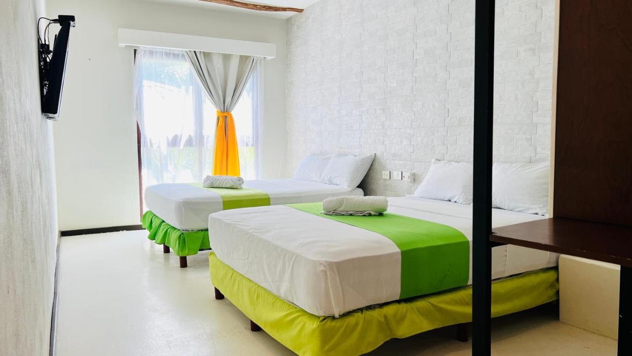 Hotel Mayari Holbox Екстер'єр фото