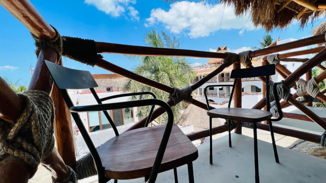 Hotel Mayari Holbox Екстер'єр фото A view from the balcony of a hotel in Tulum, Mexico