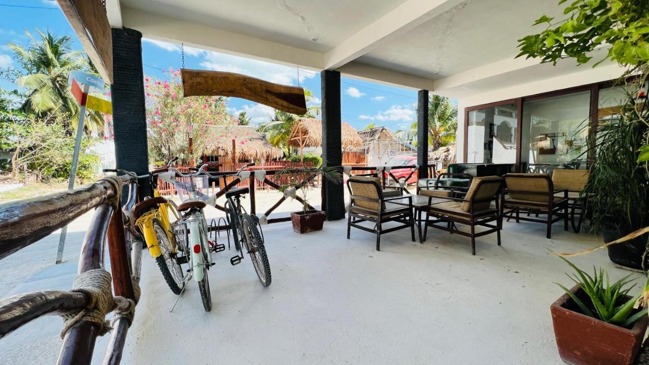 Hotel Mayari Holbox Екстер'єр фото